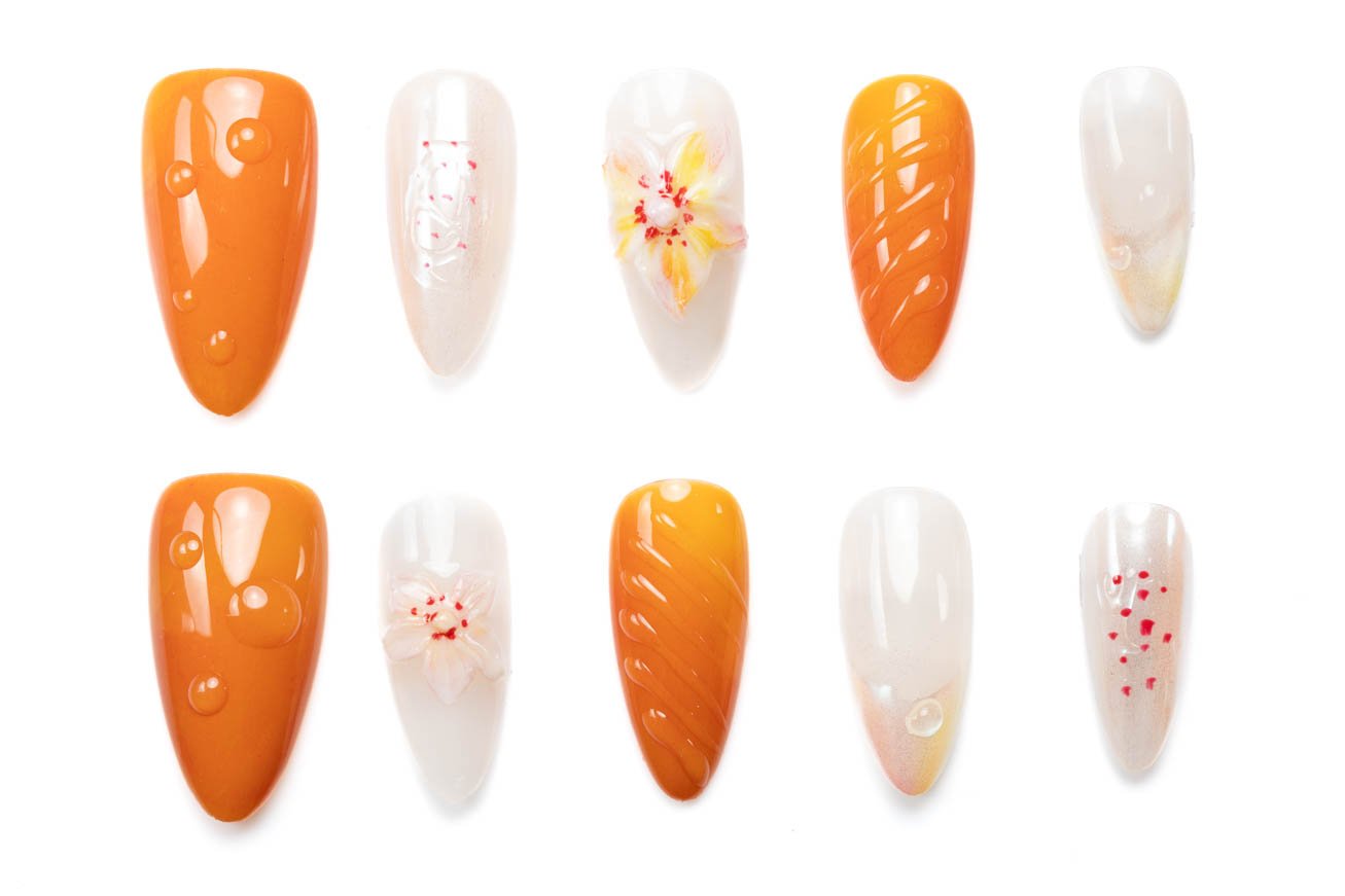 Almond-Shaped Orange & White Press-On Nails